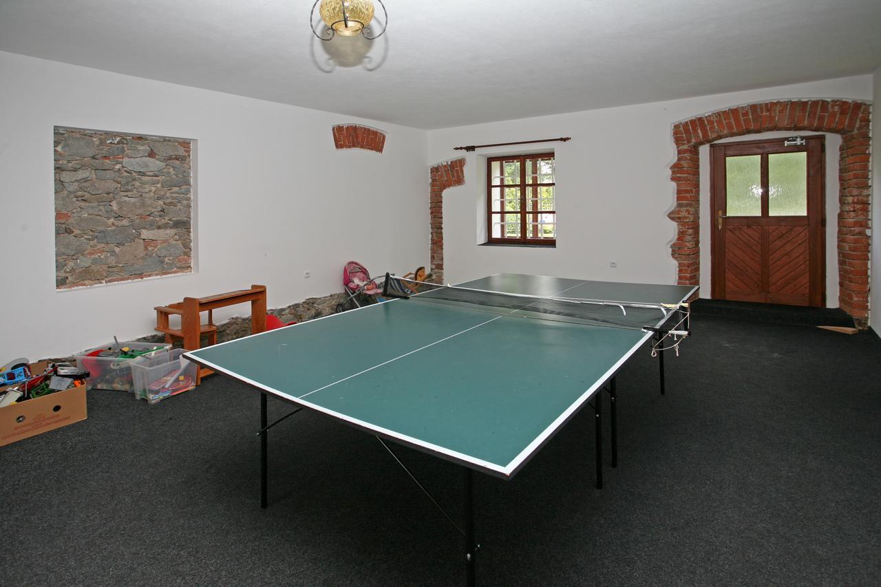 Zamek Jindrichovice Hotell Kolinec Exteriör bild